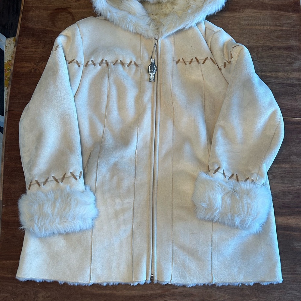 Vintage Penmans Women's Cream Teddy Jacket with Faux Fur Trim